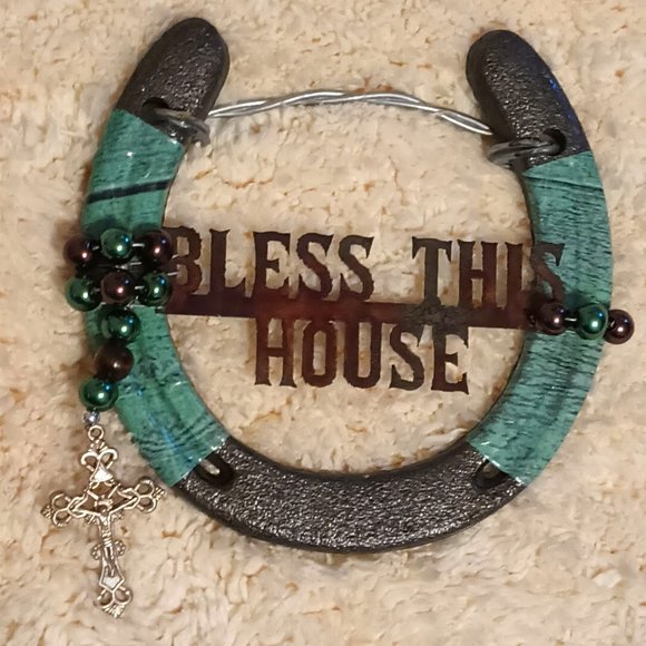 Artian Made "Bless This House" Horseshoe Craft Decoration - Picture 1 of 2